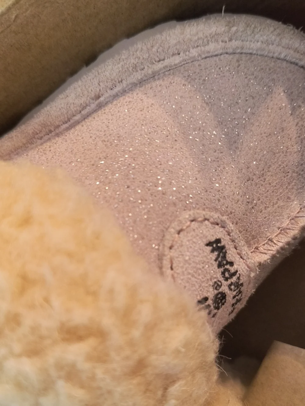 Bearpaw Loki Slippers